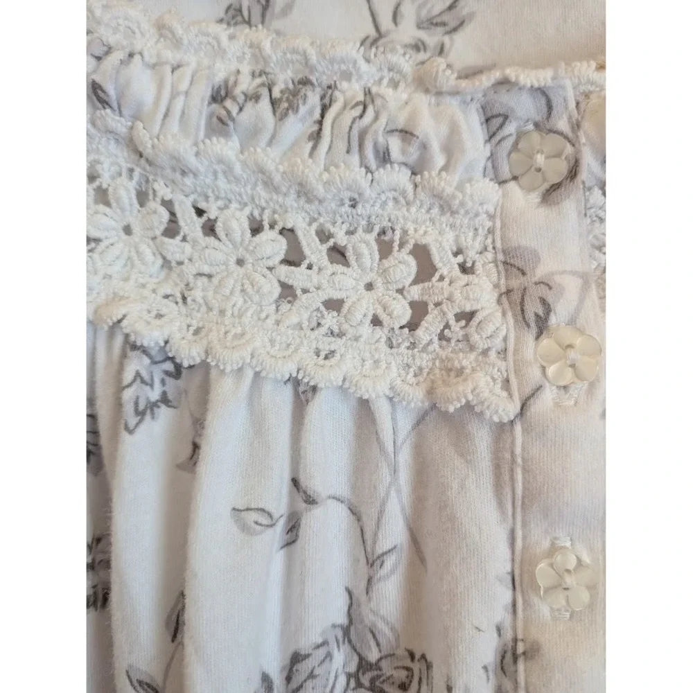 Eileen West XL Floral Nightgown Long Sleeve Lace Trim Cottagecore Feminine Cute